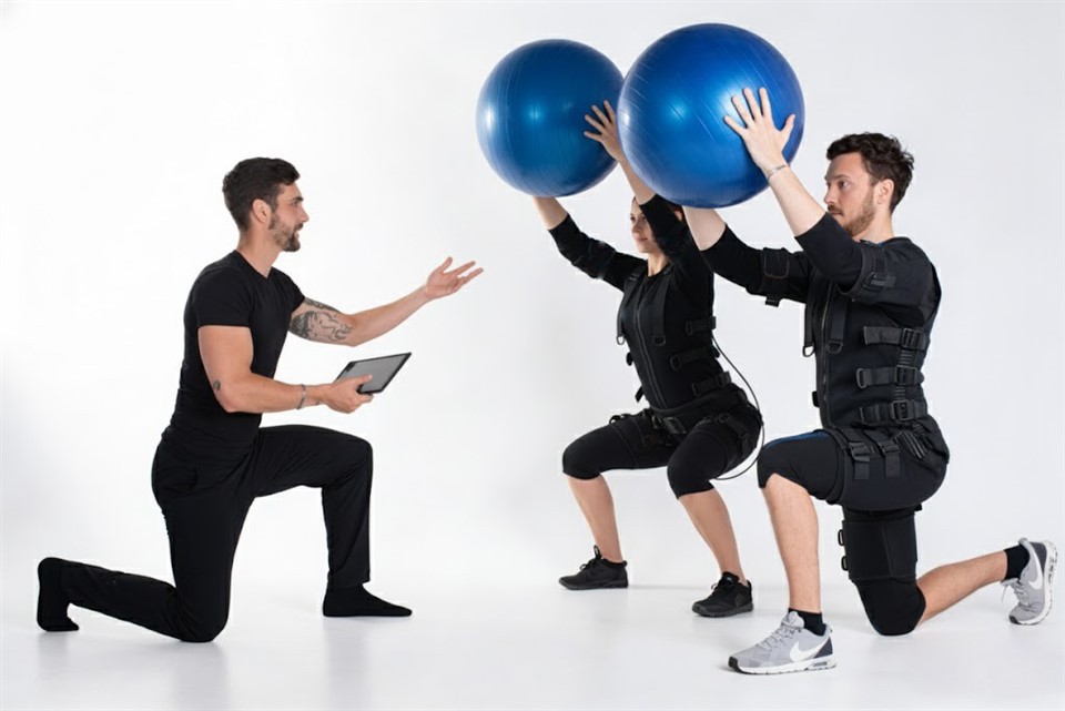 Ems Training Machine For Studio factory